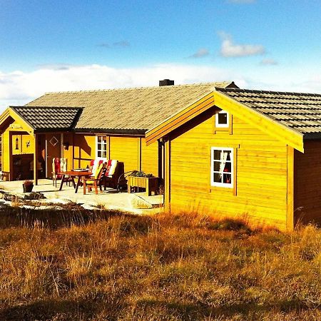 Three-Bedroom Holiday home in Dyrvik Tuvnes Buitenkant foto