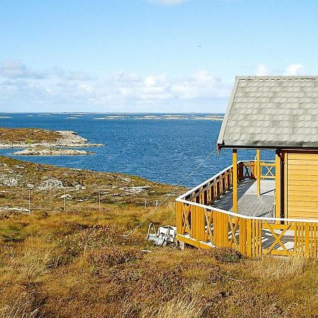 Three-Bedroom Holiday home in Dyrvik Tuvnes Buitenkant foto